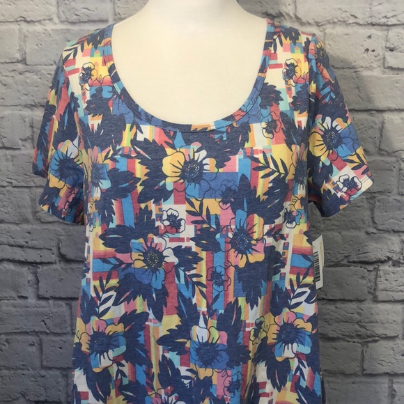 FINAL Price LuLaRoe | Classic T High Low Length - Picture 2 of 8